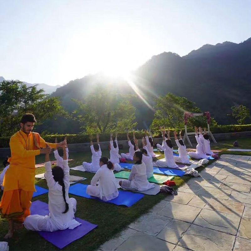 200 Hour Yoga Teacher Training in Rishikesh (Extensive Program)